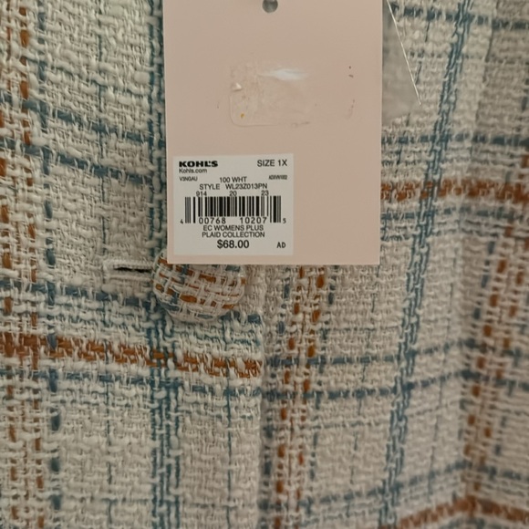 Lauren Conrad. Great blazer for fall. 24” jacket length.  NWT. - Picture 3 of 7